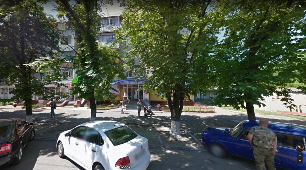 Appartamento Garage Kremenčuk Esterno foto
